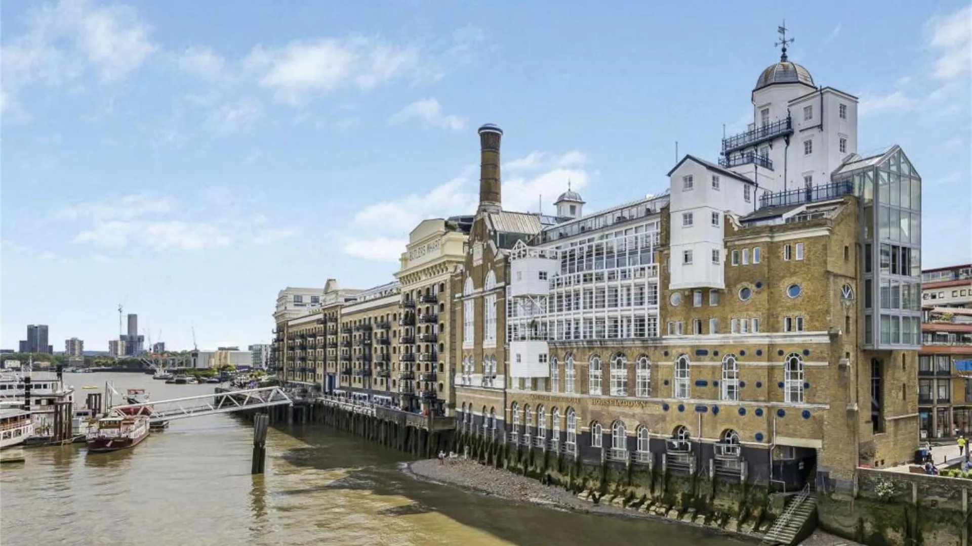 Subpenthouse Sleeps 6, Stunning Views Of Tower Bridge! Apartment London